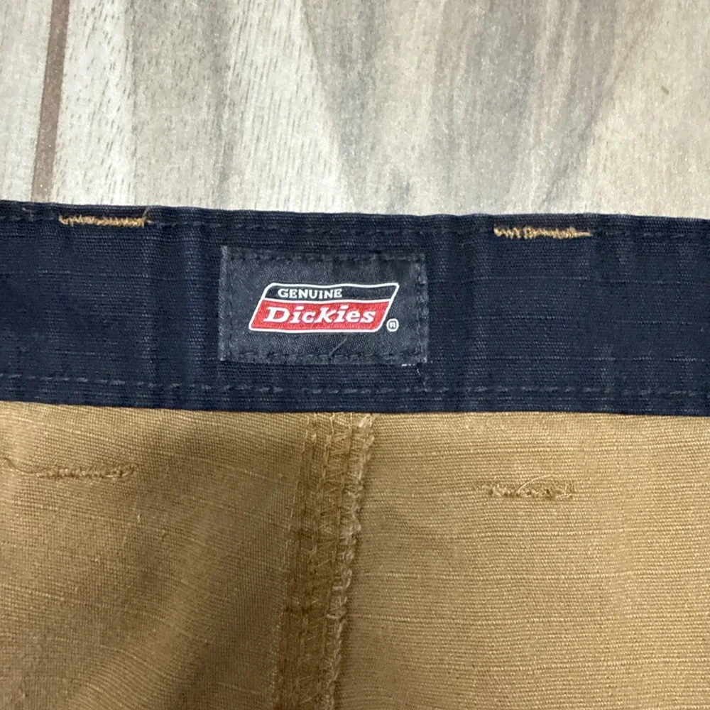 Dickies Ripstop Ultimate Cargo Shorts‎ Relaxed Fit New. Size 44